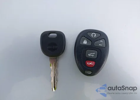 2011 Chevrolet Traverse Ltz z USA, uszkodzony, nr VIN 1GNKVLED6BJ275626